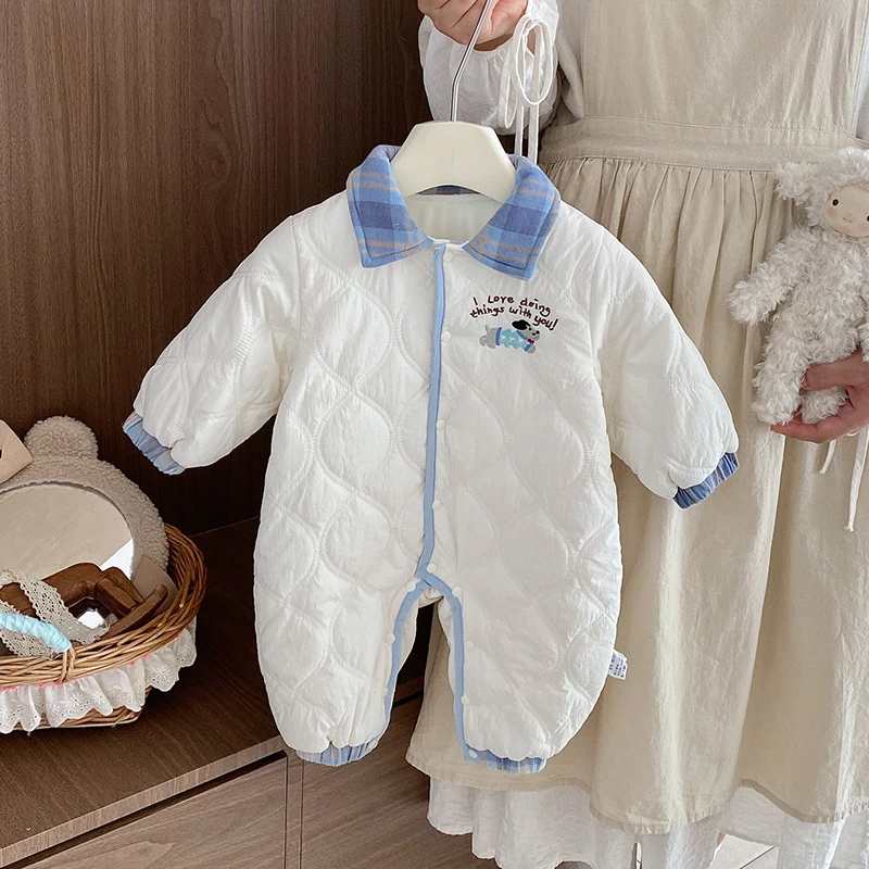 婴儿衣服秋冬季宝宝连体衣冬款洋气可爱婴幼儿夹薄棉保暖外出爬服