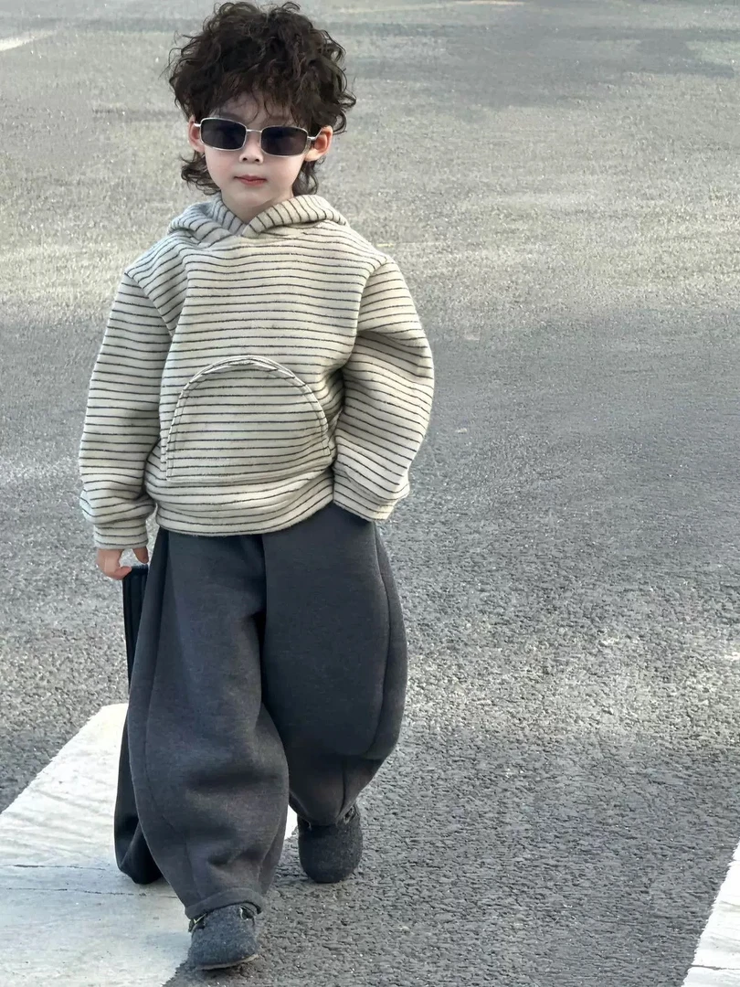 儿童加绒套装2025秋季新款儿童韩版可爱条纹卫衣弯刀裤幼儿园休闲