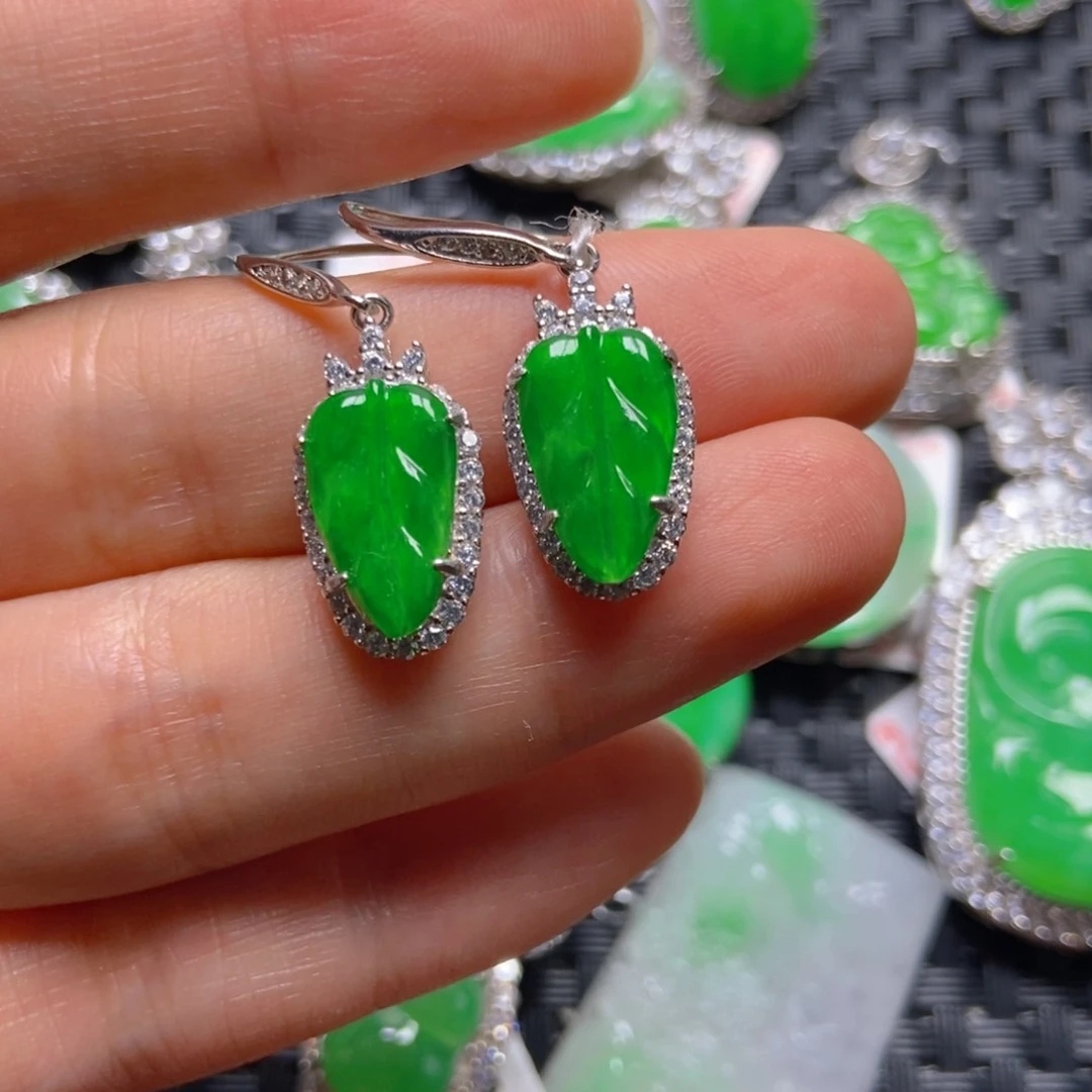 翡翠银S925镶嵌颈饰树叶耳勾