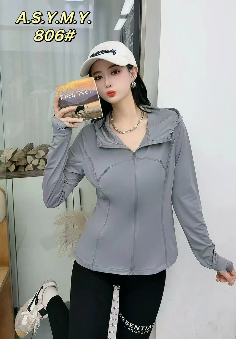 城市户外运动外套女连帽拉链套指瑜伽服跑步健身防晒修身长袖外套
