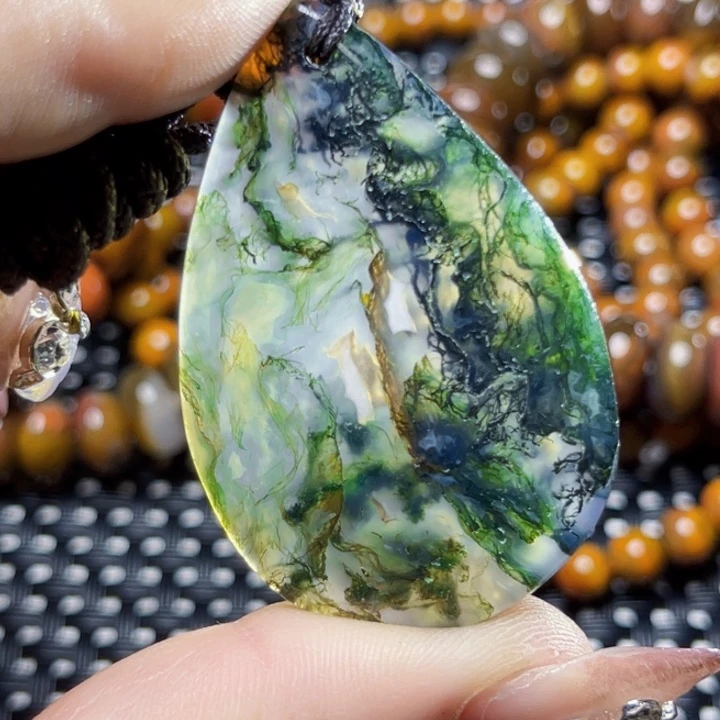 玛瑙/玉髓颈饰未镶嵌旁*者