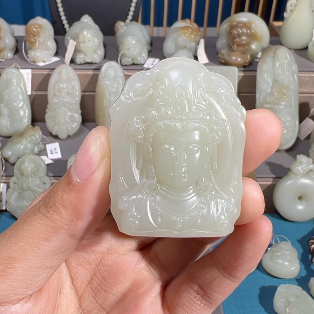 和田玉（糖玉）未镶嵌颈饰