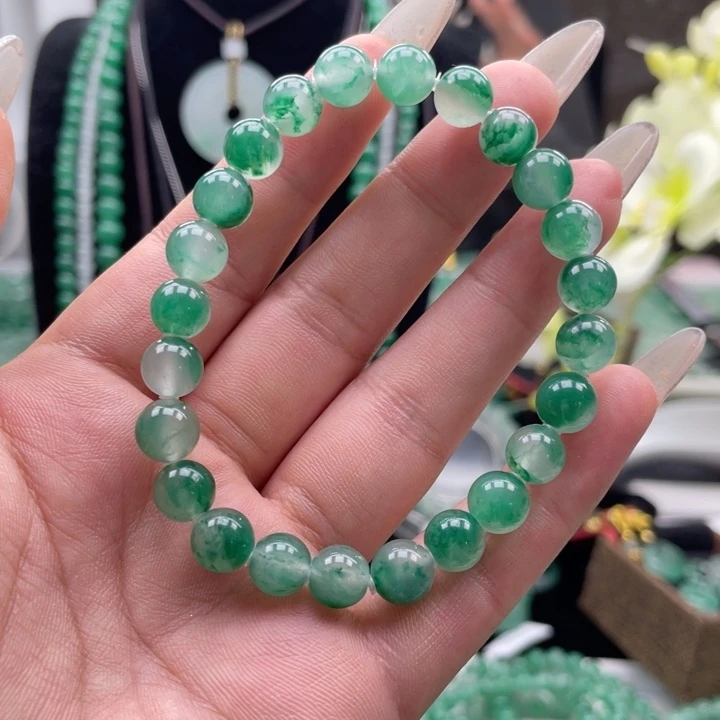 未镶嵌手串石英质玉（非洲翠）