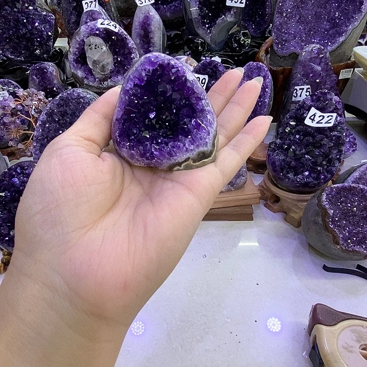 安***然未镶嵌大型摆件（非配饰）紫晶