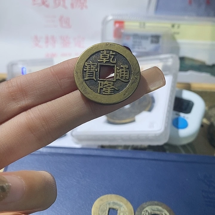 铜阿*哥现代仿古风格工艺品