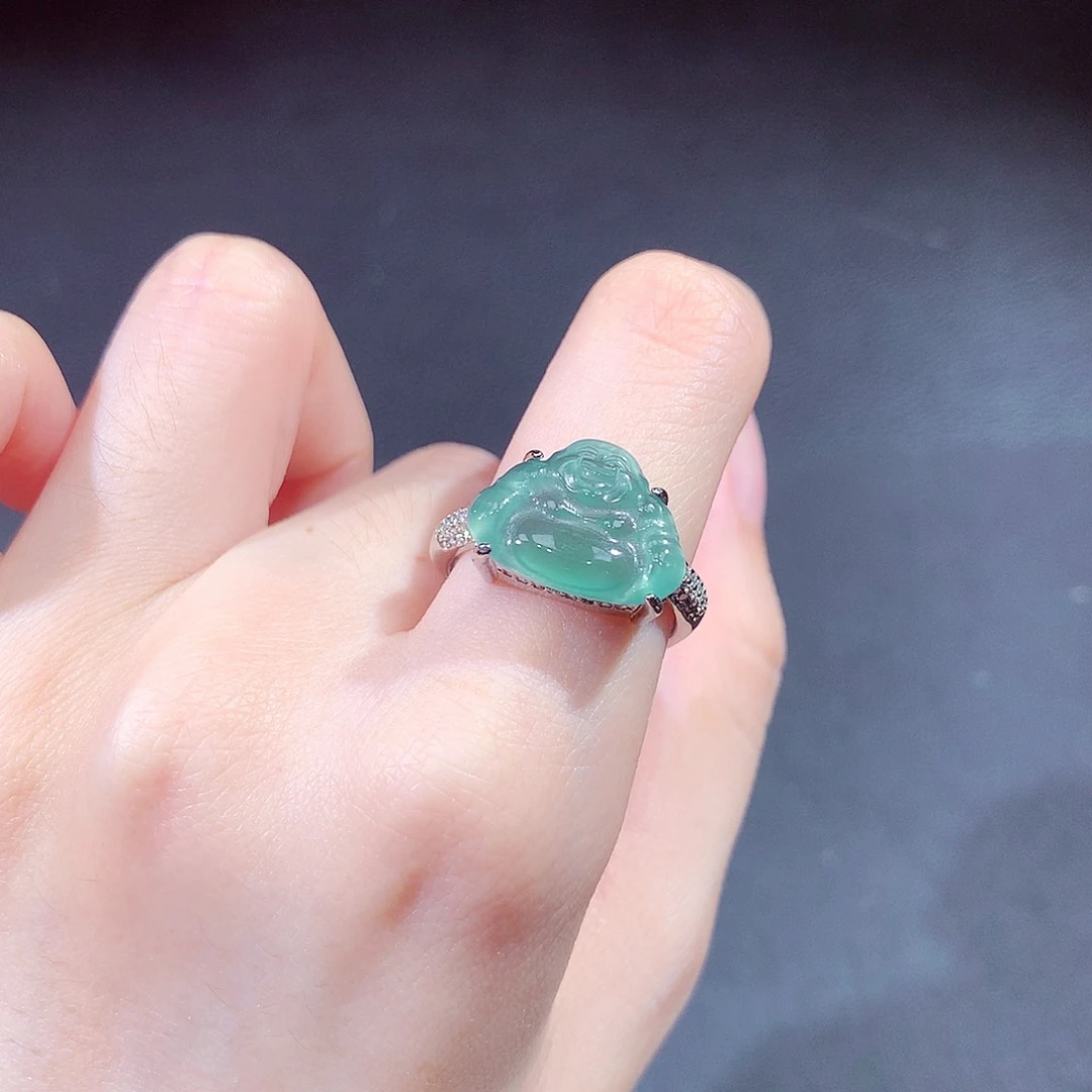 翡翠戒指未镶嵌翡翠