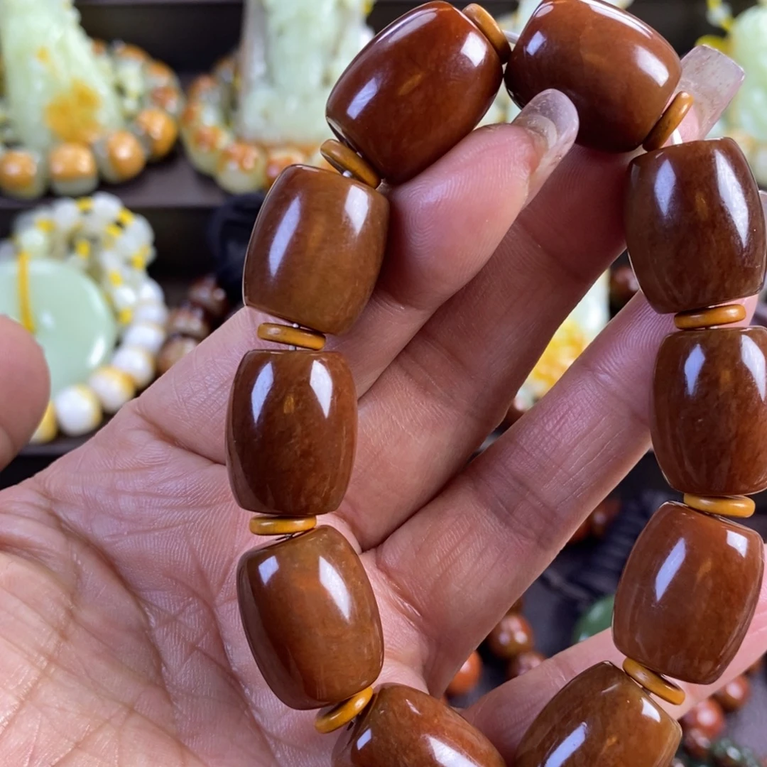 透闪石质玉未镶嵌手串