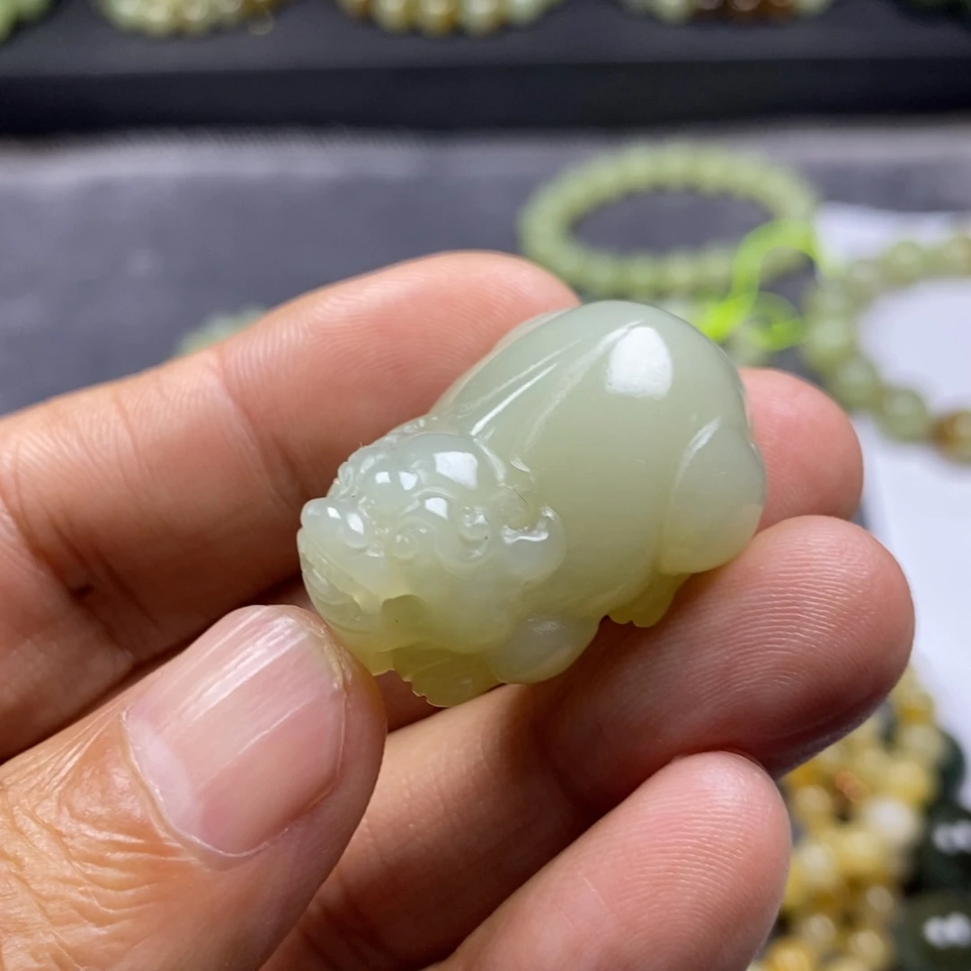 用***1和田玉未镶嵌吊坠(不含链)