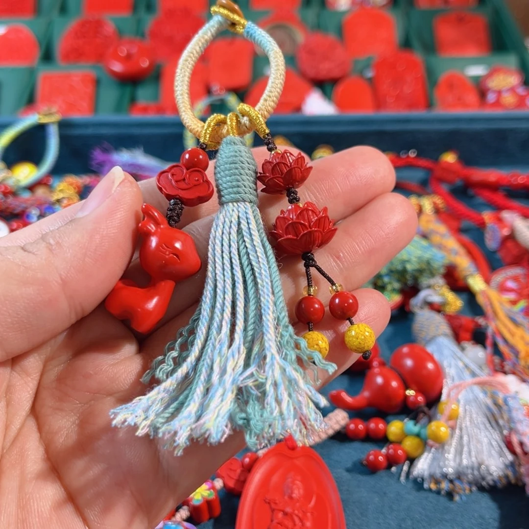 天然辰砂含辰砂工艺品一路平安好运连连钥匙扣包包挂