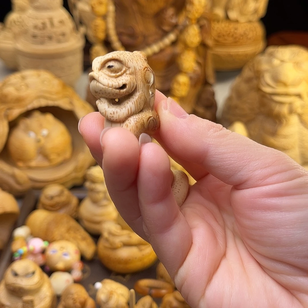 竹竹根的雕刻艺术