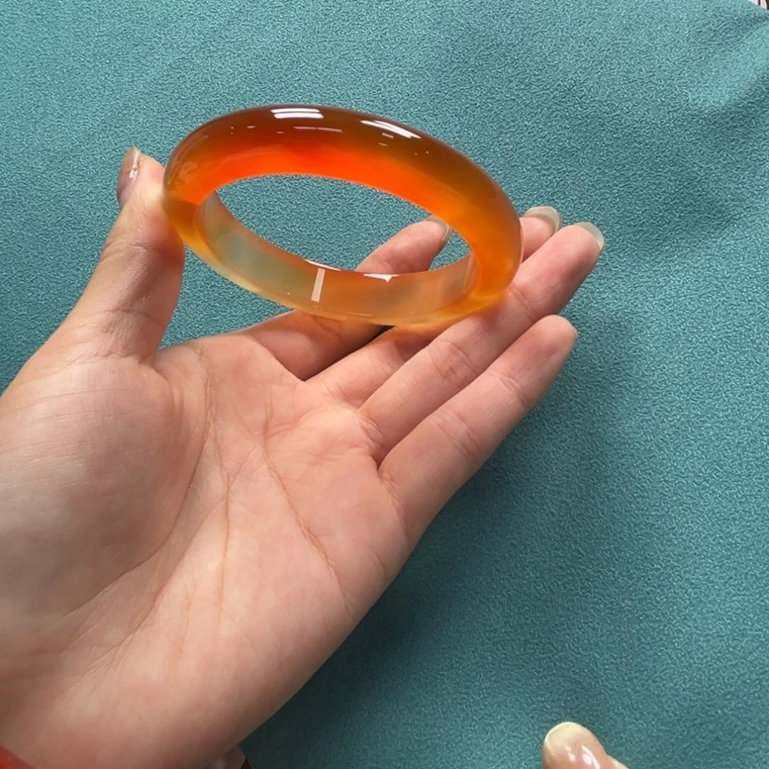 手镯玛瑙/玉髓未镶嵌