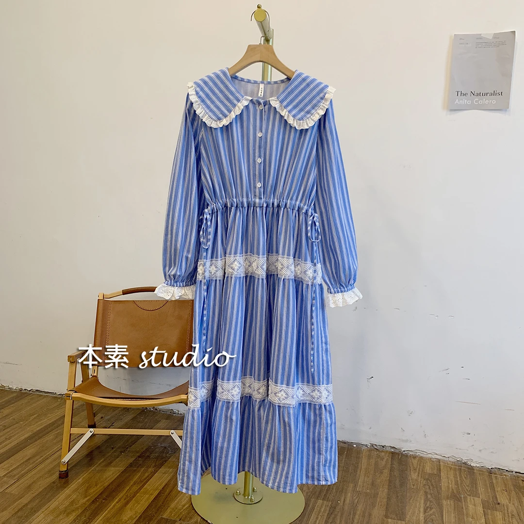 C3220条纹蕾丝边腰侧抽绳半开扣娃娃领连衣裙