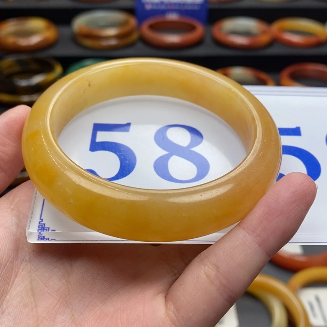 石英质玉（黄龙玉）手镯微瑕未镶嵌