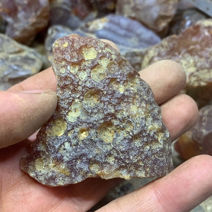 玛瑙/玉髓未镶嵌原石上***.