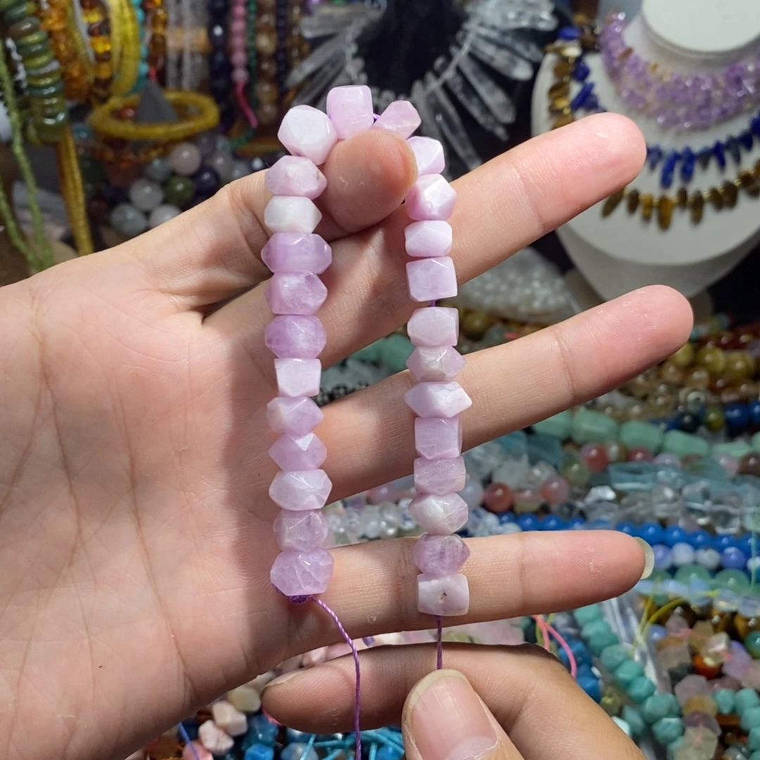 未镶嵌，紫锂辉冲角10mm，石英质玉