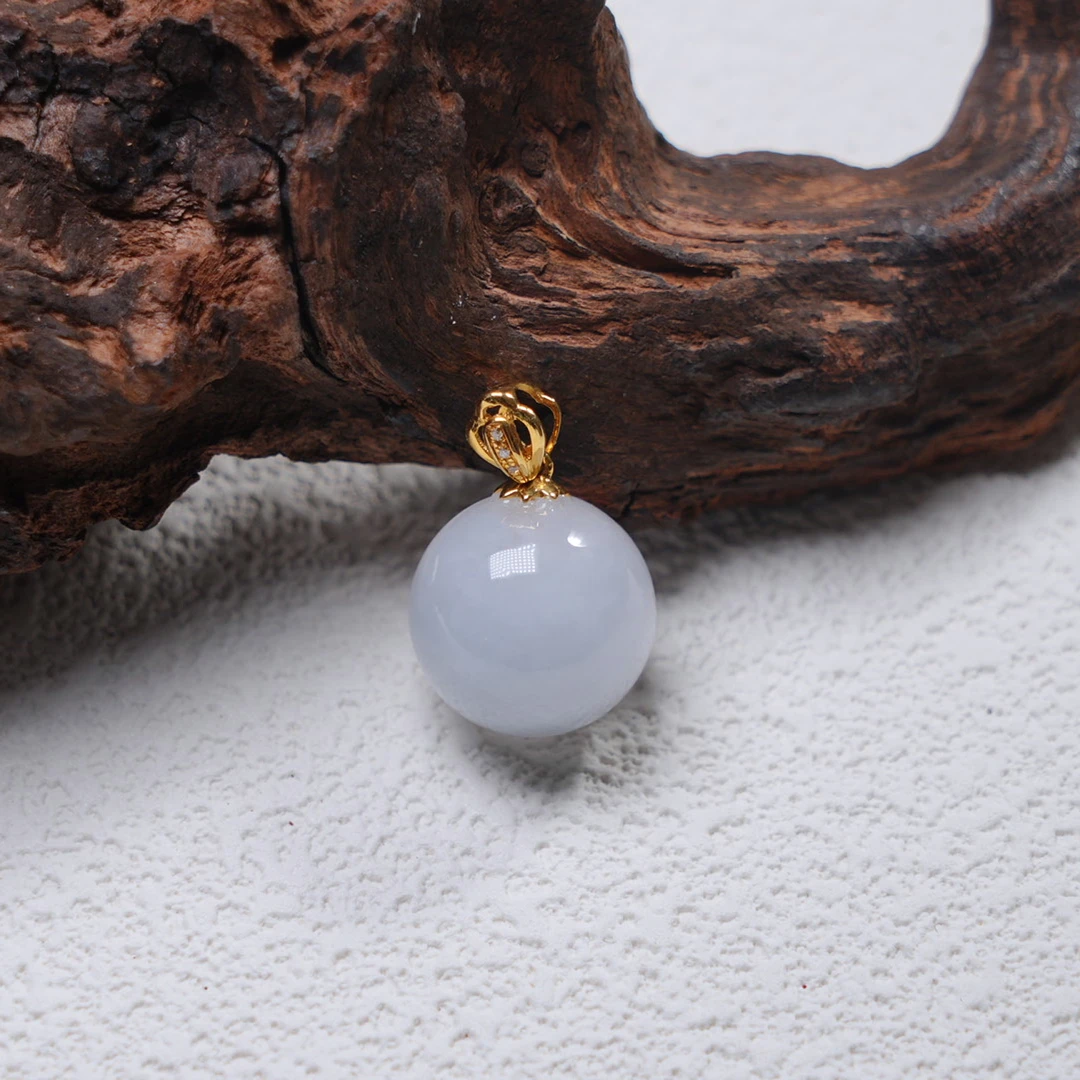 天然翡翠14m+圆珠18k金镶嵌吊坠