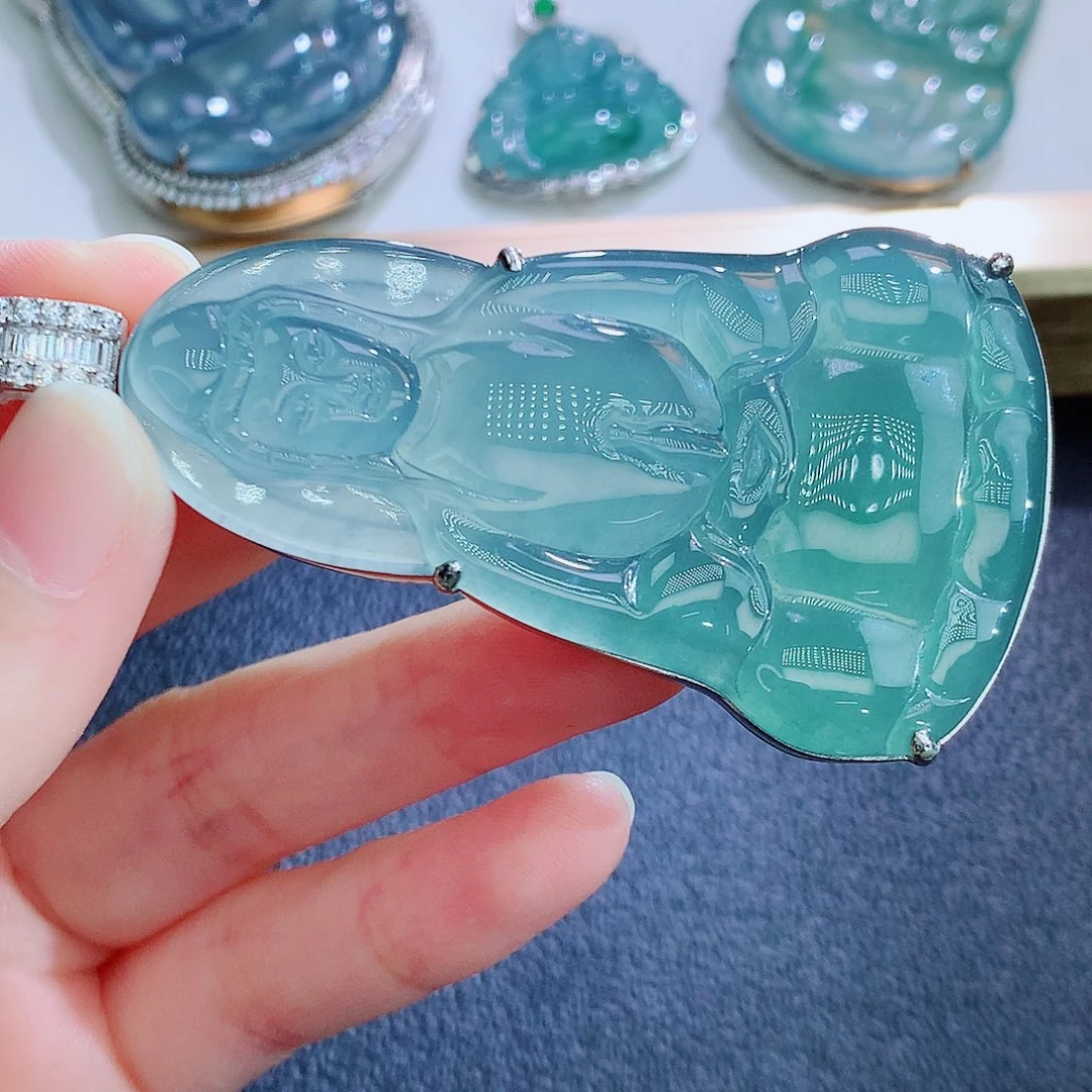 翡翠银S925镶嵌颈饰翡翠