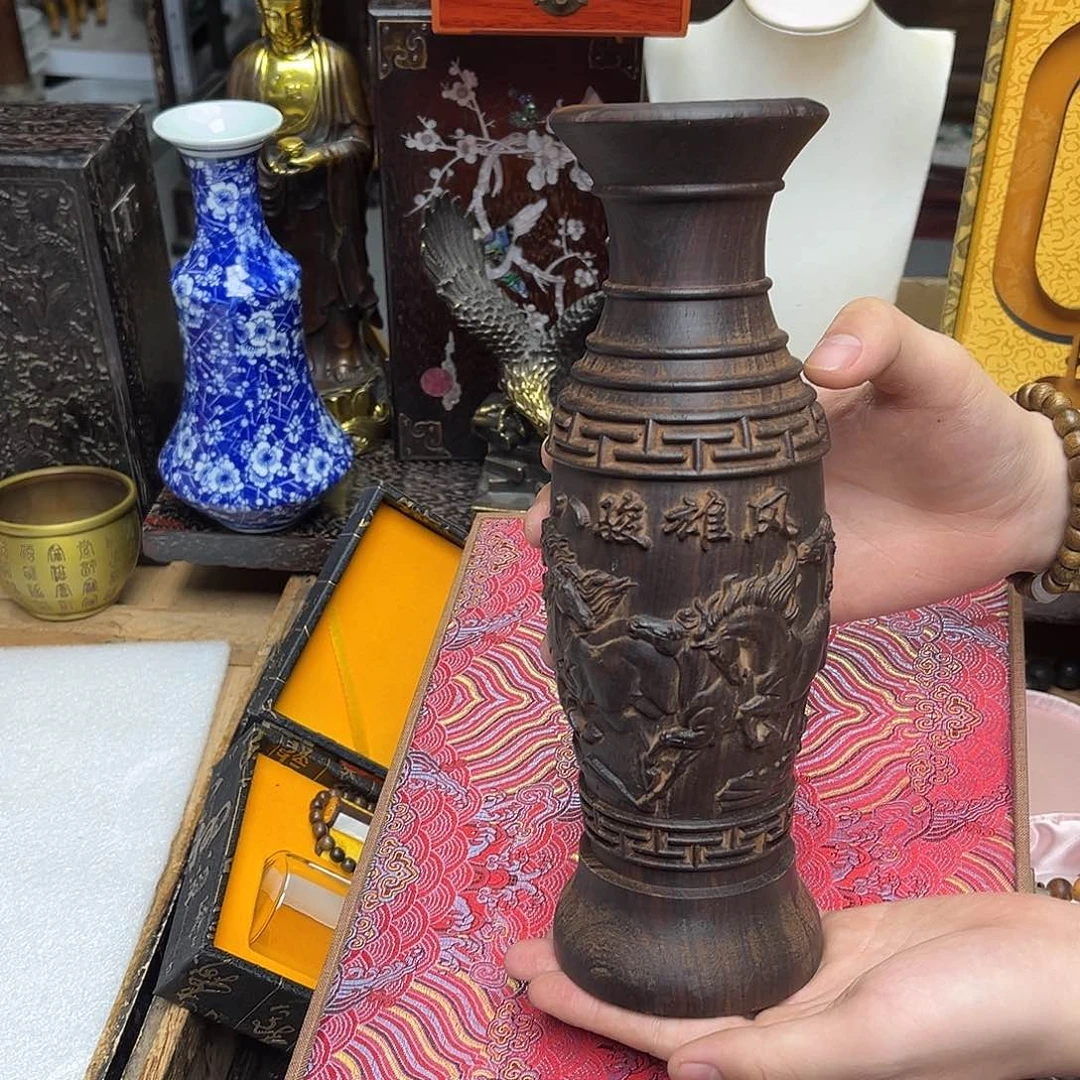 大叶紫檀（黑酸枝木类）