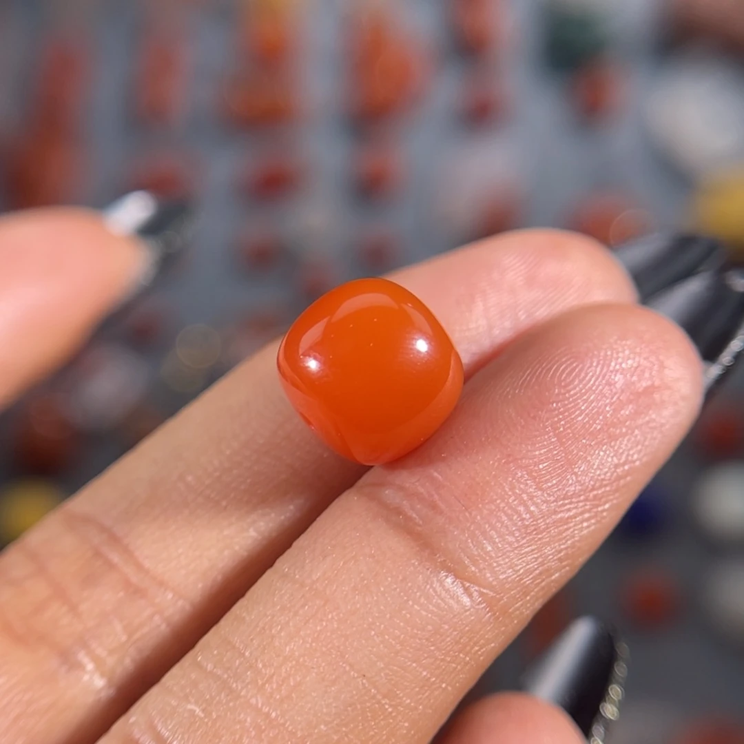 南红玛瑙滴水洞老形10.5未镶嵌-*L