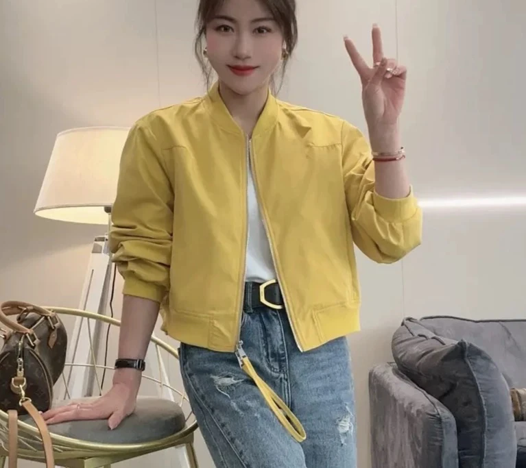 盈盈荷梵家時尚冲锋衣5805