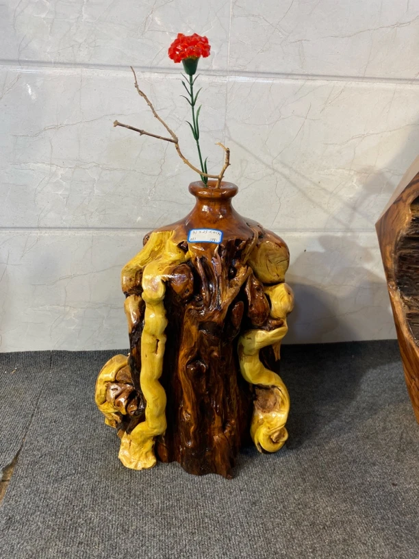 枣木根雕整体无拼接花瓶摆件