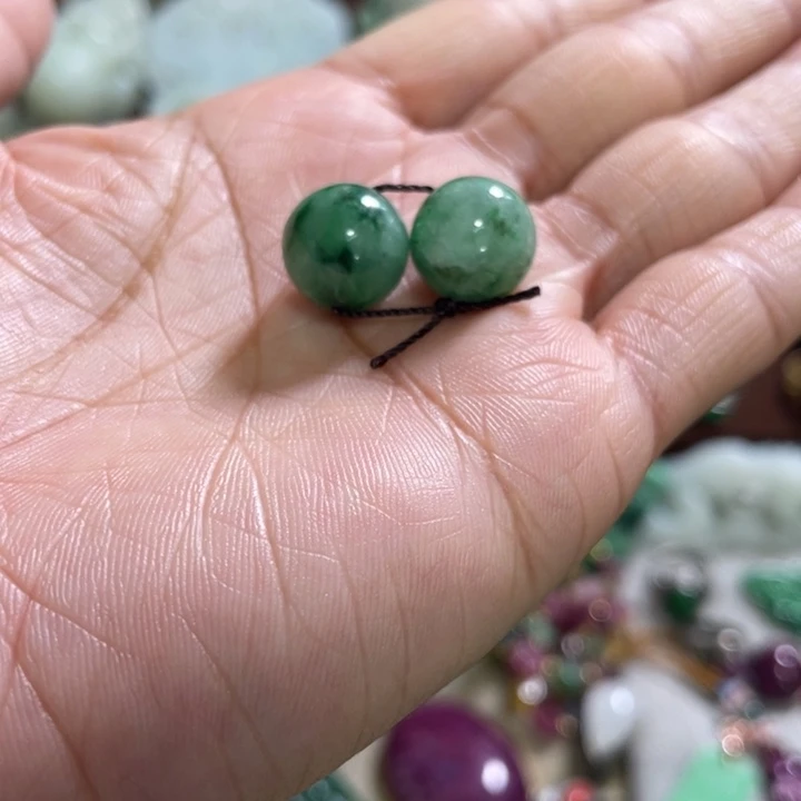 翡翠散珠漂亮88888888888888