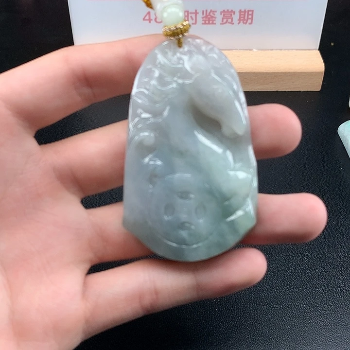 翡翠未镶嵌颈饰天然保真a货翡翠