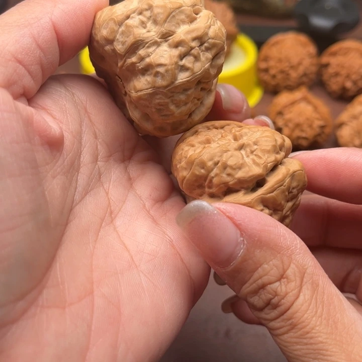 吊坠文玩核桃文玩核桃蛤蟆头