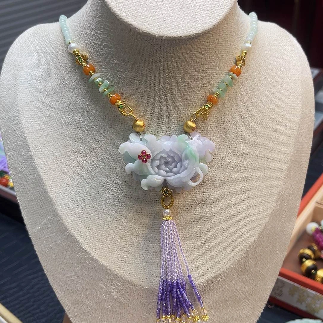 翡翠未镶嵌吊坠(赠链)炸