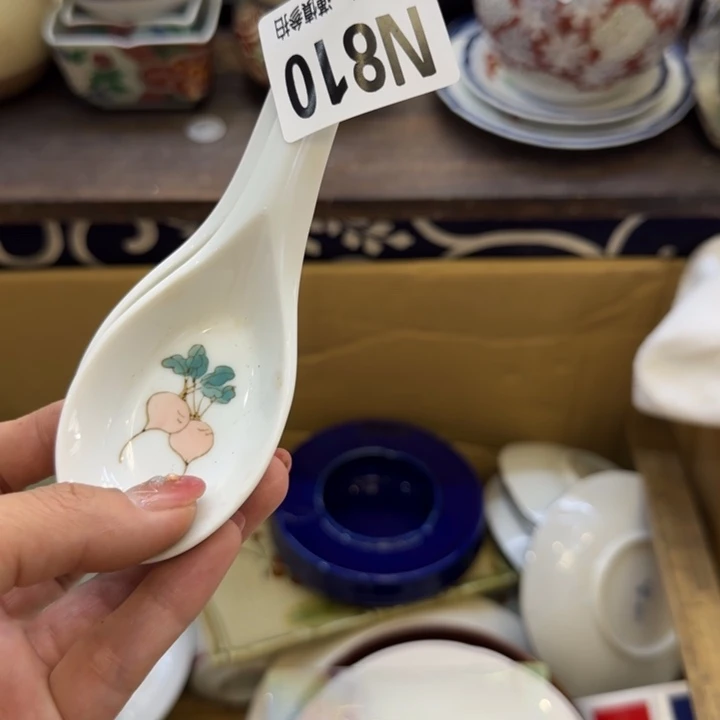 瓷片紫**来哈哈哈哈哈哈哈哈