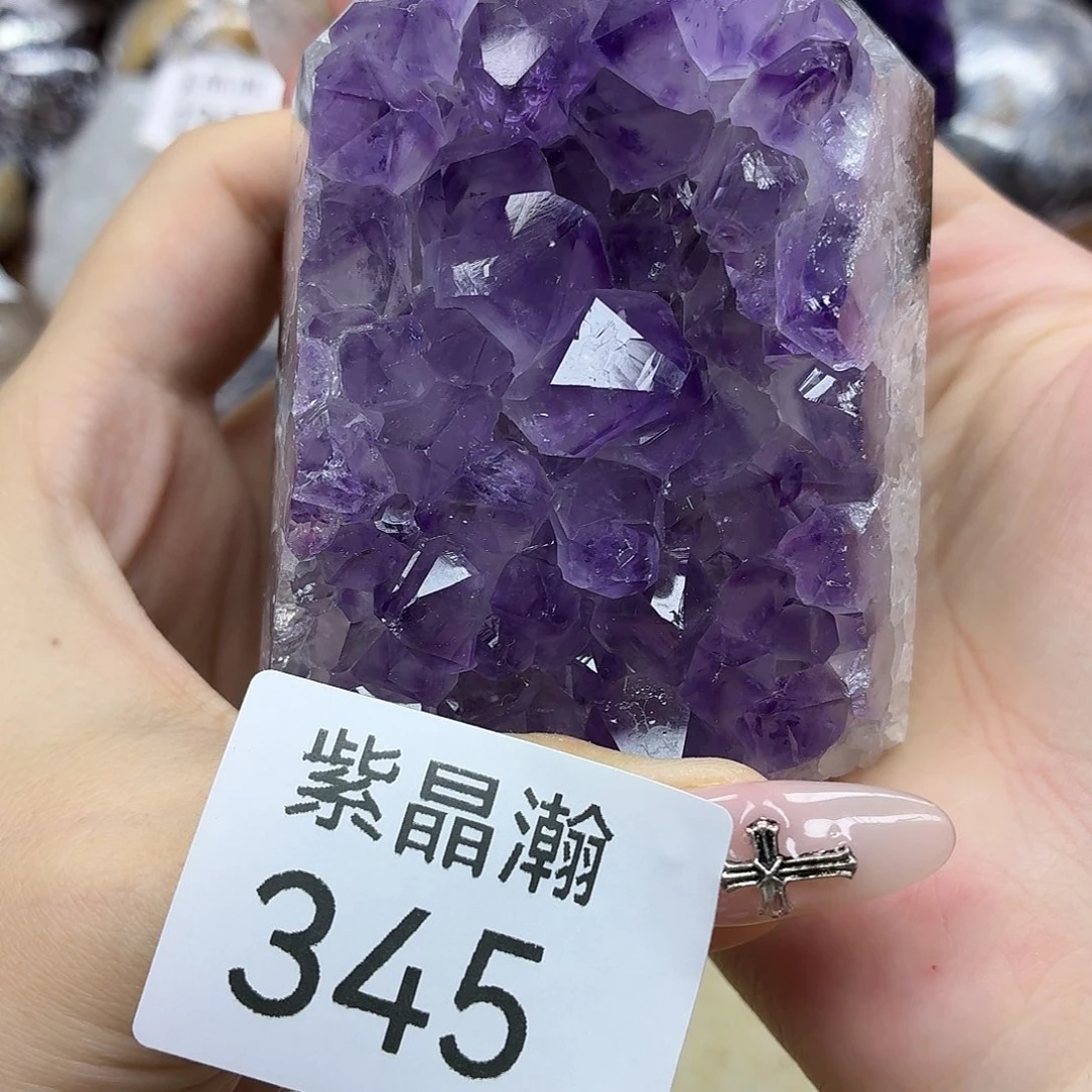 未镶嵌水晶大型摆件(非配饰)