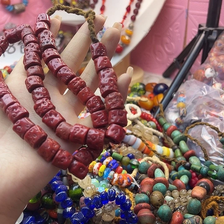 颈饰琉璃尼泊尔琉璃