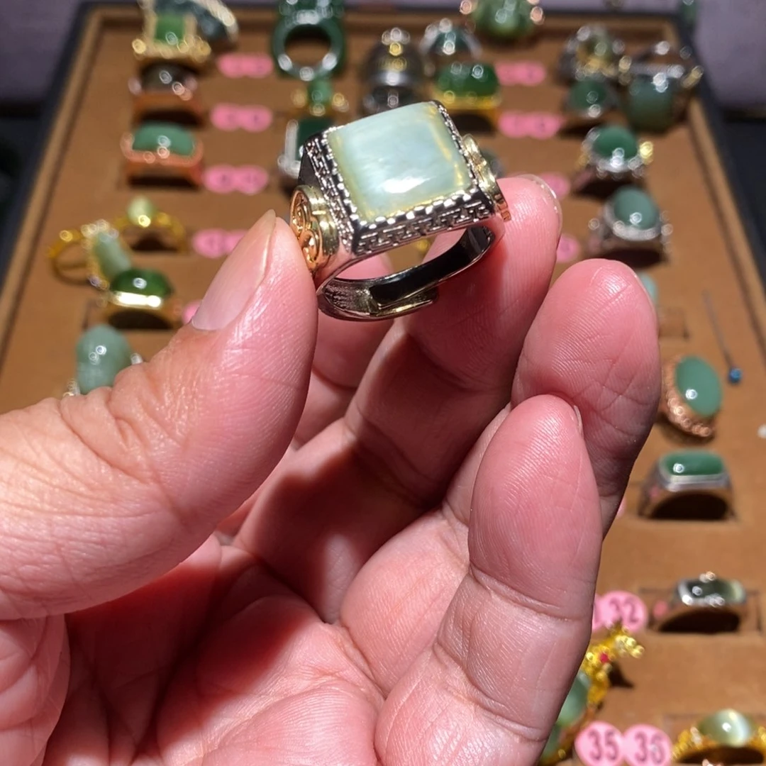 和田玉（碧玉）戒指未镶嵌