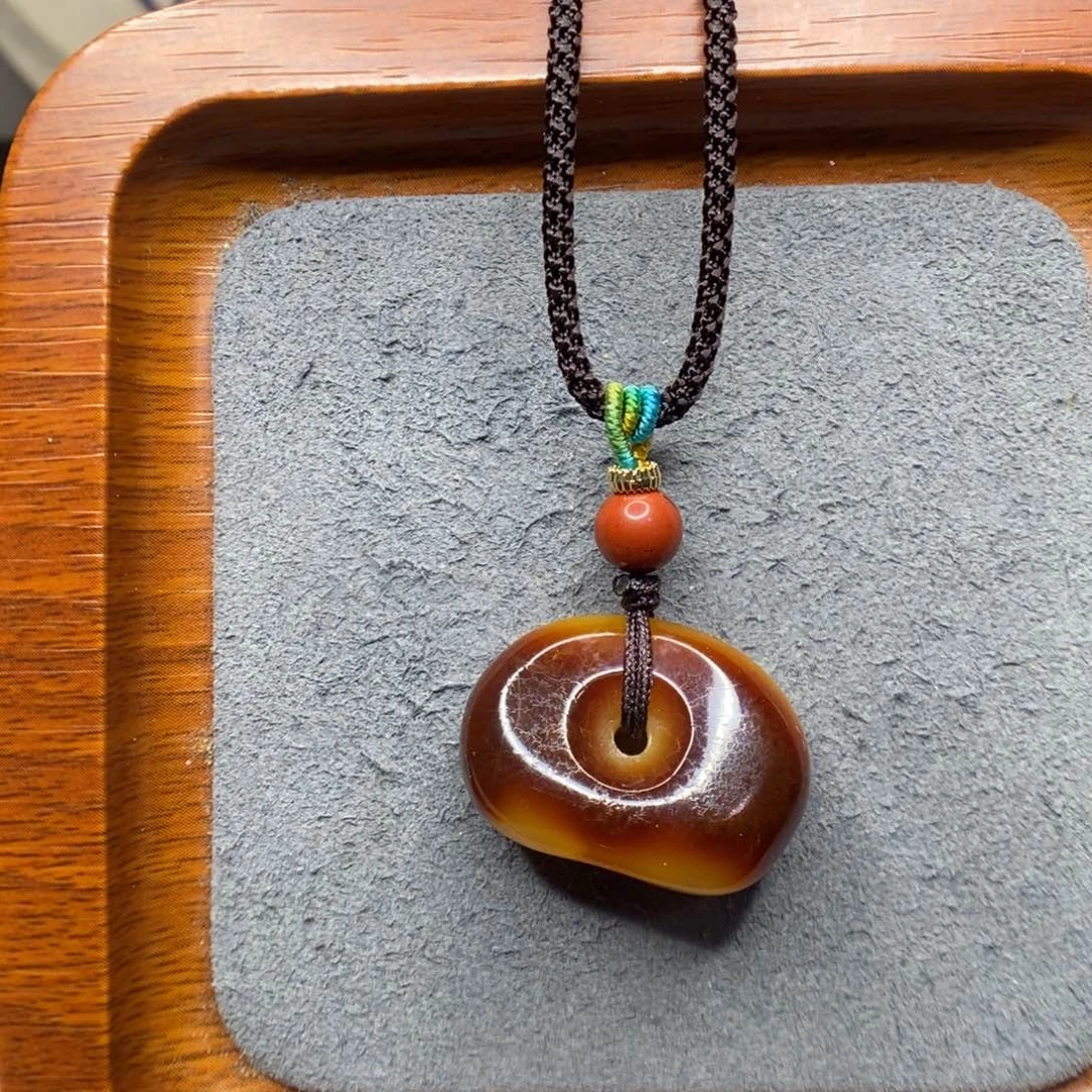 风***哒蜜蜡未镶嵌颈饰郎