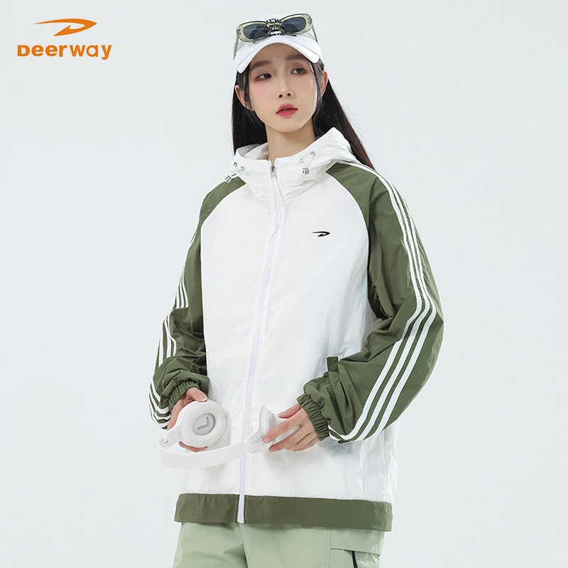 德尔惠新款休闲防晒外套男女款连帽宽松透气薄款皮肤衣