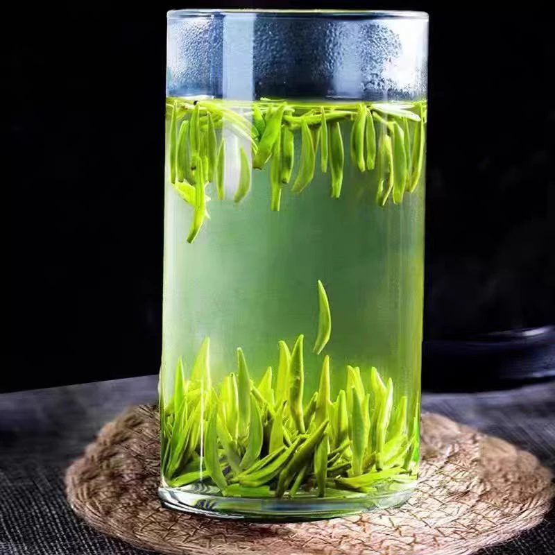 信阳毛尖高山绿茶AAA级头采嫩芽