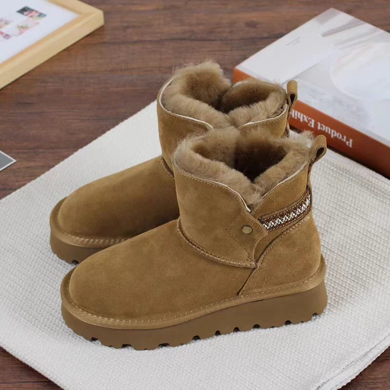 888-8厚底真皮皮毛一体雪地靴加绒防滑女鞋