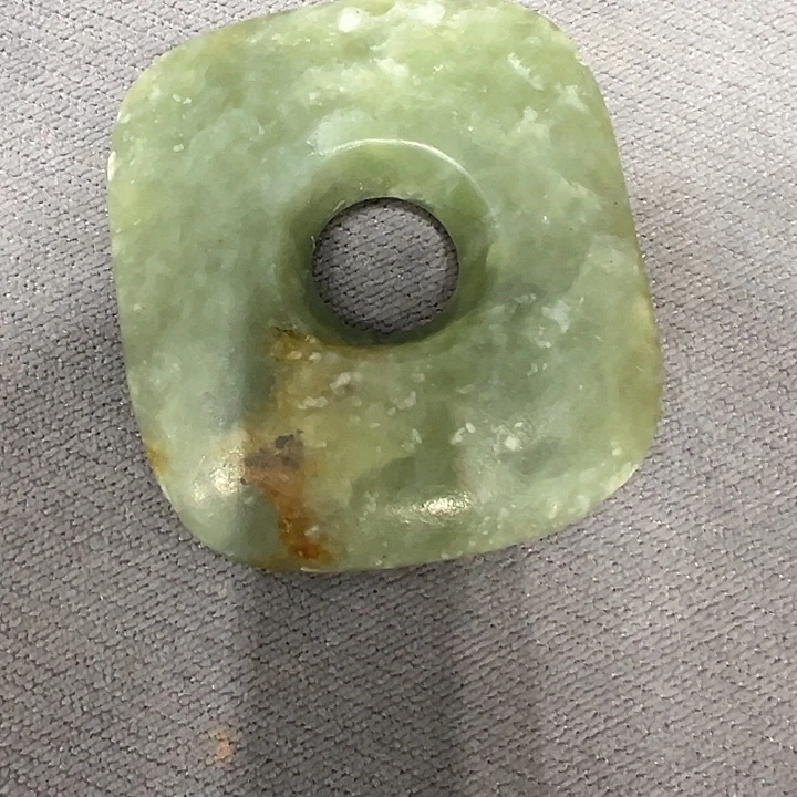 岫岩河磨玉（透闪石质玉）未镶嵌颈饰