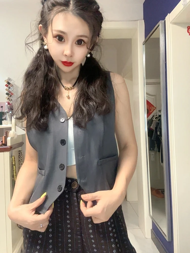 法式气质优雅立体蝴蝶结灰色无袖上衣2025年夏季独特小众设计感女