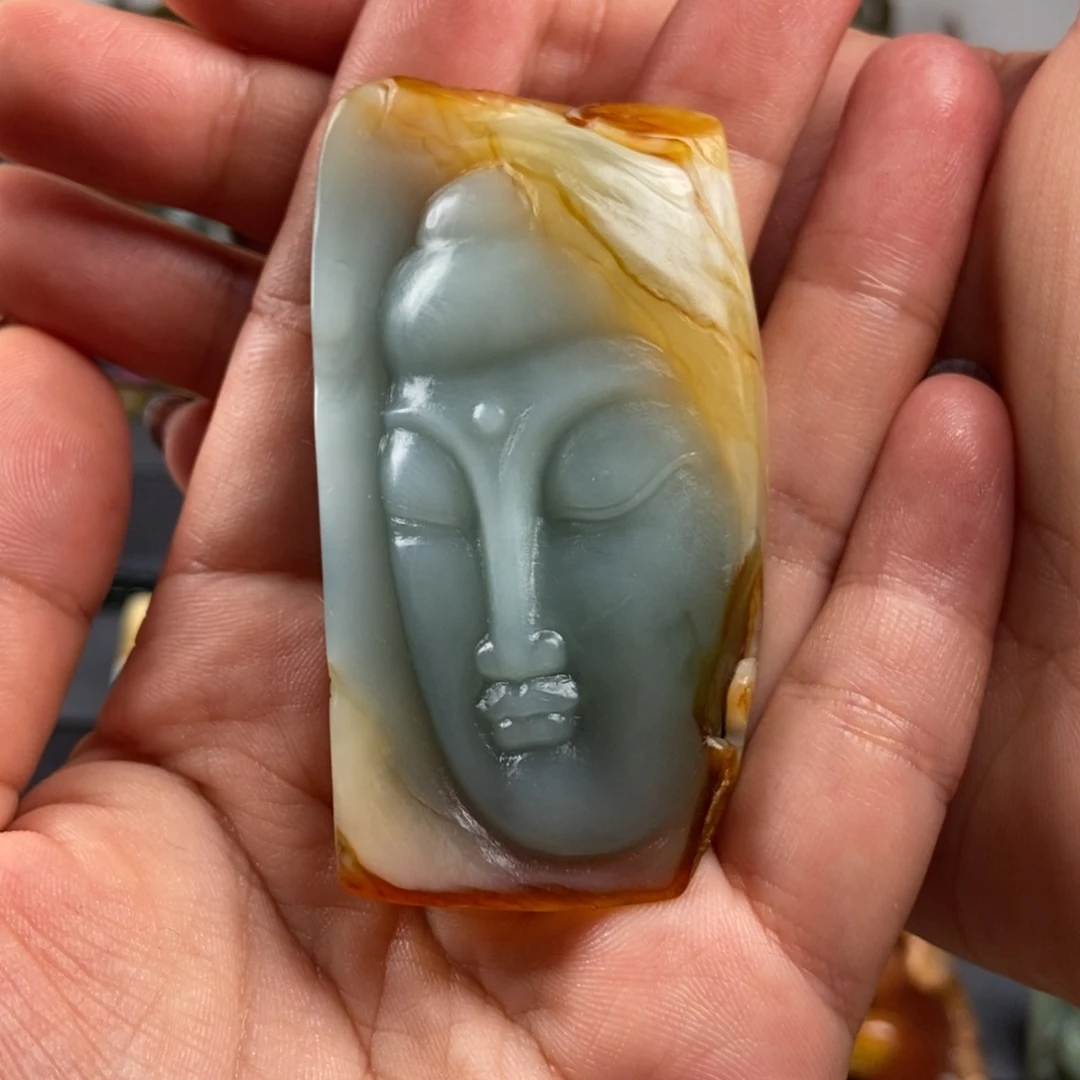 ****生岫玉未镶嵌手把件