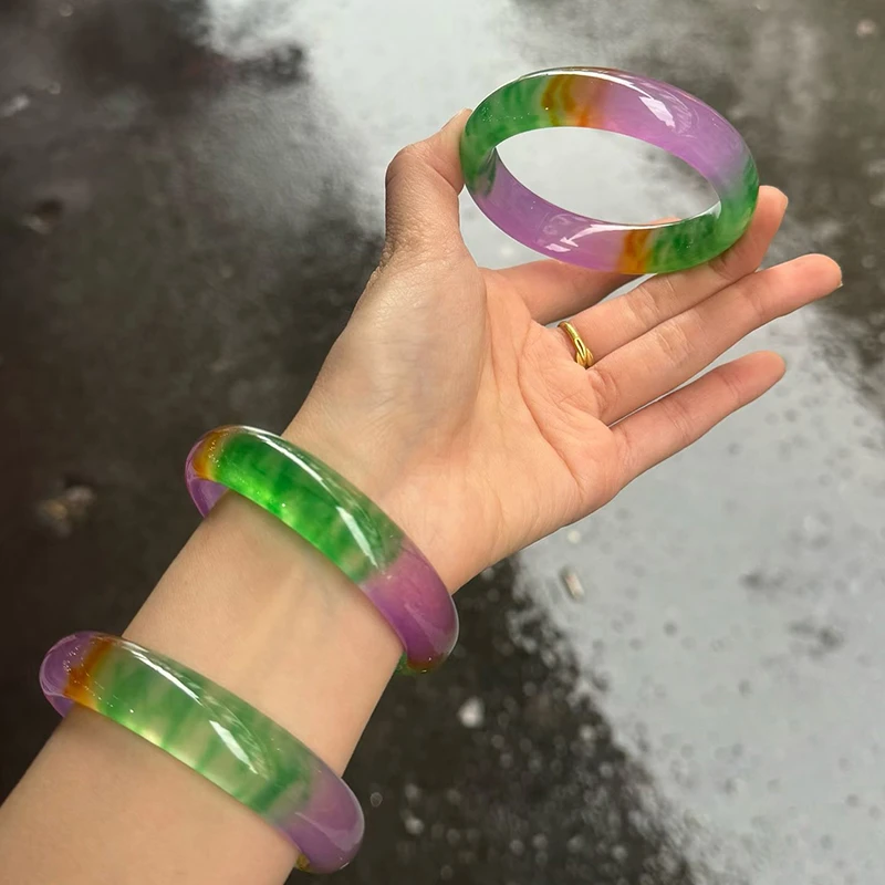 高冰种春带彩石英岩玉扁条手镯女款紫罗兰色飘绿五彩细圆条手镯