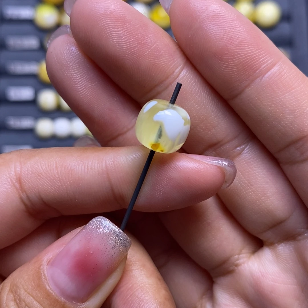 蜜蜡未镶嵌珠宝奇石金白妖花老型11.1*10.1mm