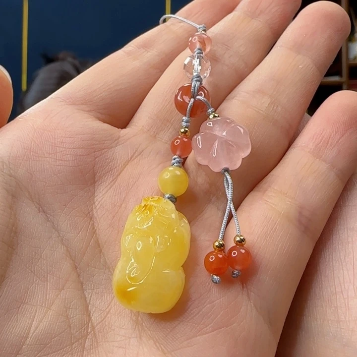 未镶嵌吊坠(赠链)蜜蜡