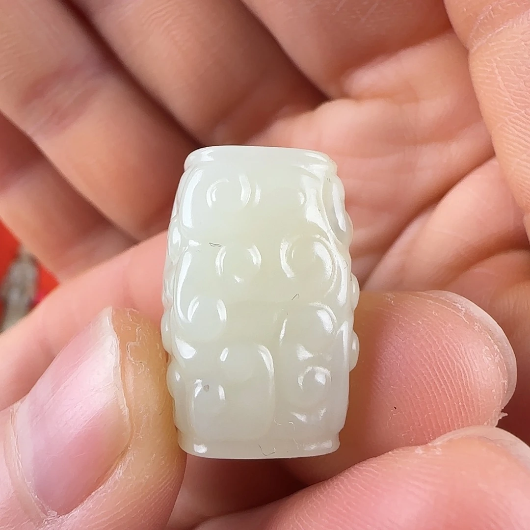 和田玉（糖玉）未镶嵌挂件