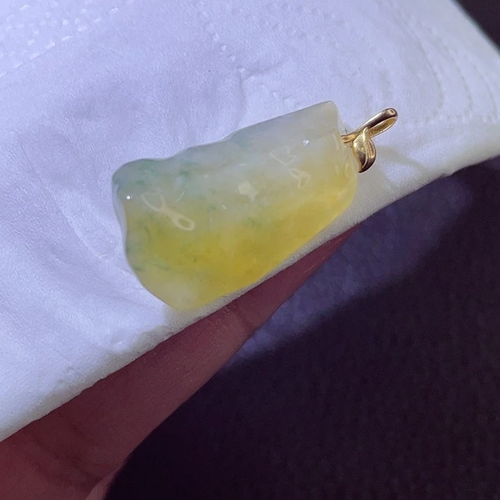 颈饰18K金镶嵌翡翠翡翠