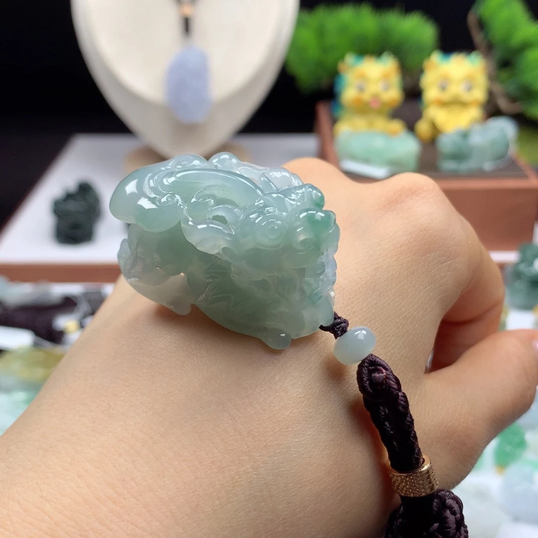 翡翠未镶嵌颈饰20