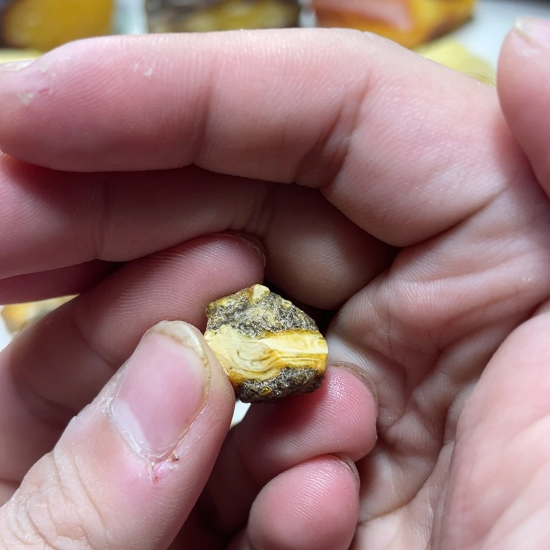 定制琥珀天然原矿