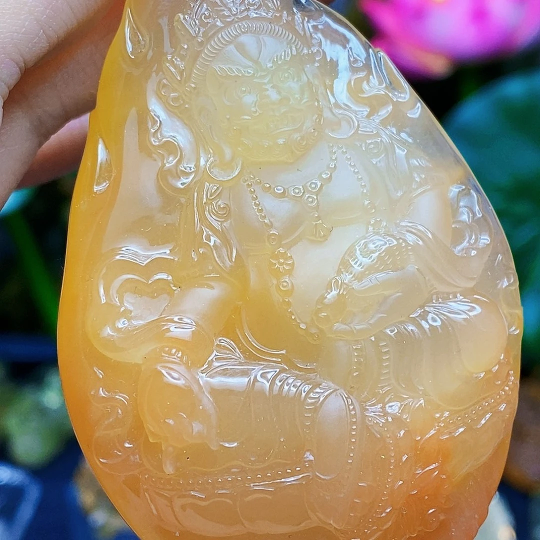 未镶嵌颈饰水晶吊墜