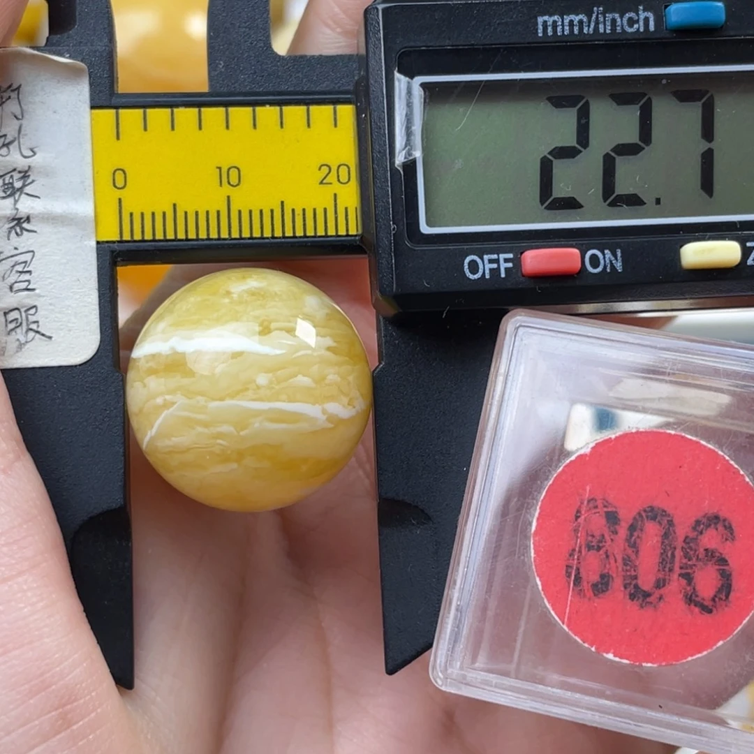 蜜蜡未镶嵌珠宝奇石微瑕