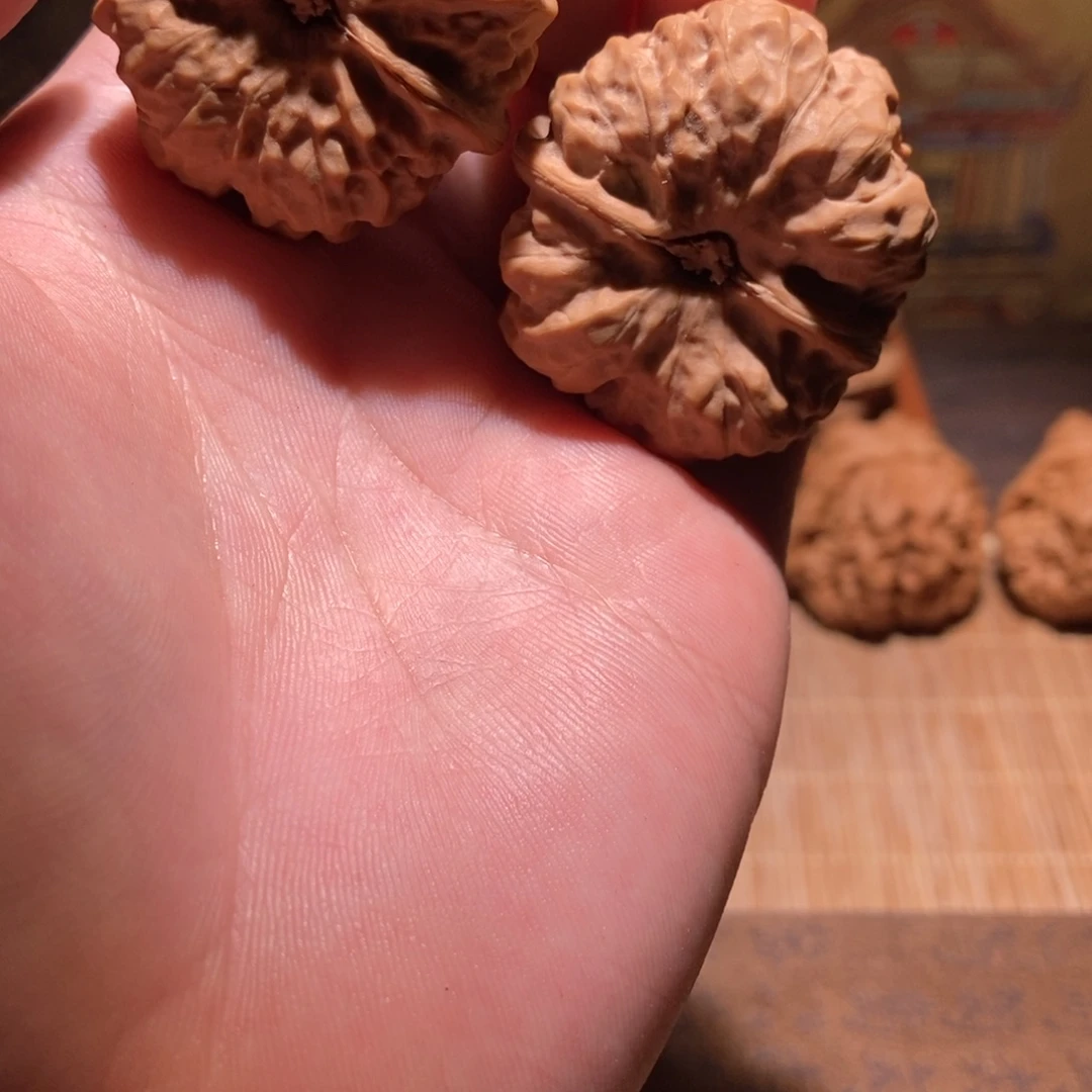 戏***儿文玩核桃吊坠蛤蟆头D25